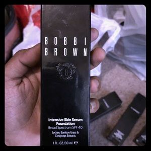 Bobbi Brown Intensive Skin Serum Foundation SPF40